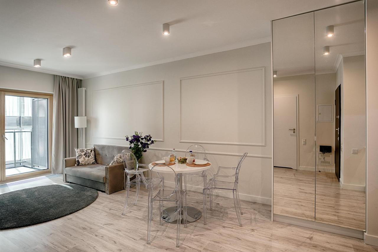 Mennica Residence Luxury Location 바르샤바 외부 사진
