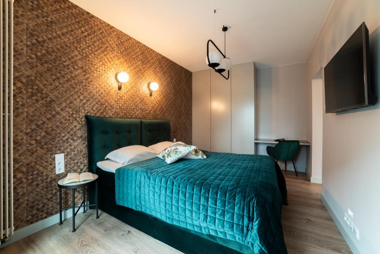 Mennica Residence Luxury Location 바르샤바 외부 사진