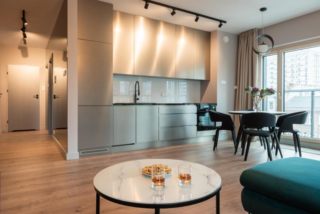 Mennica Residence Luxury Location 바르샤바 외부 사진