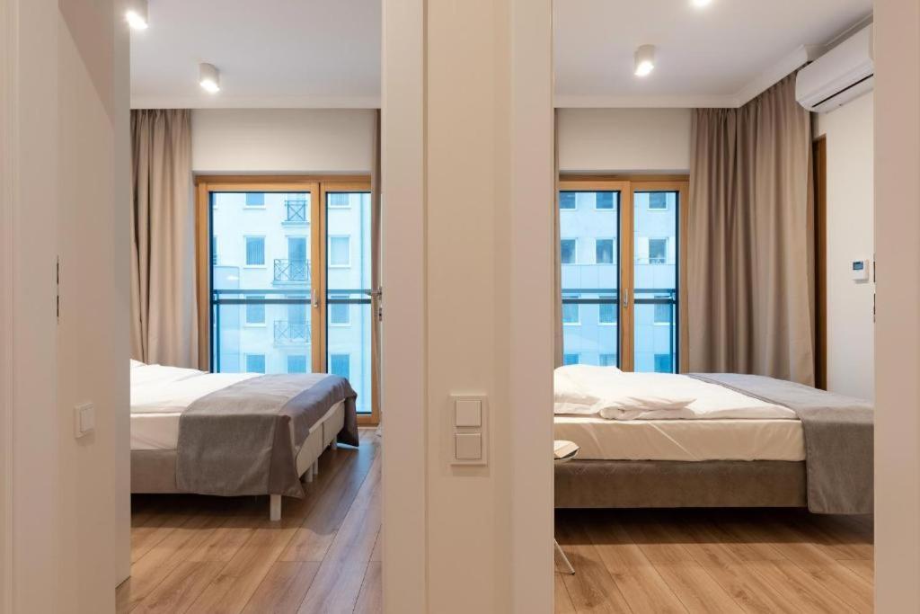 Mennica Residence Luxury Location 바르샤바 외부 사진